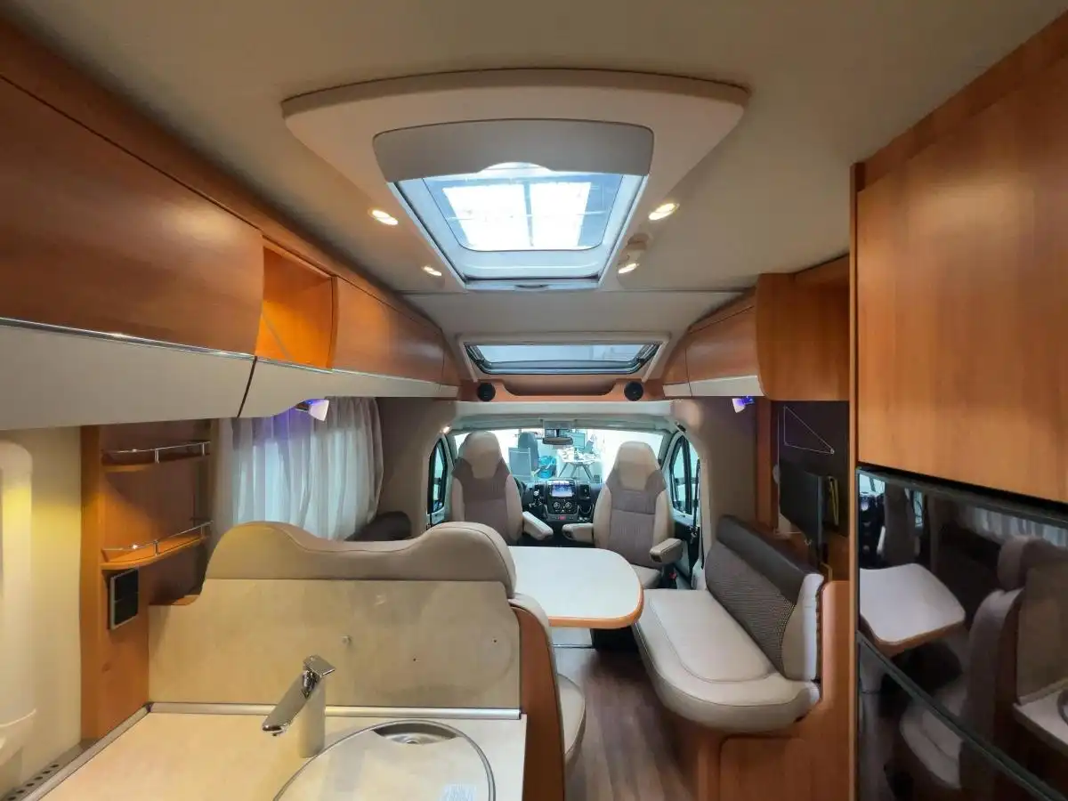 HYMER-ERIBA T 698 CL - Ansicht 8